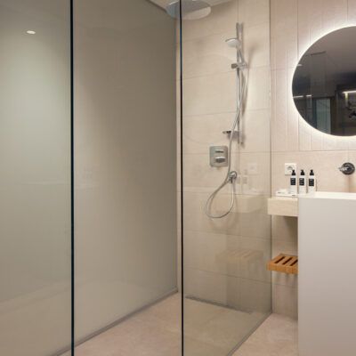 the-market-hotel-westcord-groningen-kamer-badkamer-1